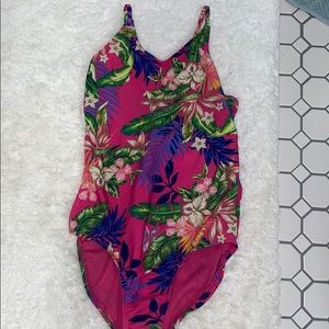 girls pink bathing suit